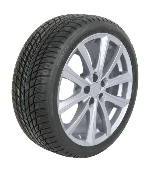 Bridgestone Blizzak LM001 205/55 R 16